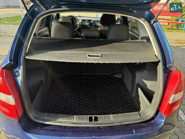 Синий Шкода Фабия, объемом двигателя 1.2 л и пробегом 220 тыс. км за 4700 $, фото 11 на Automoto.ua