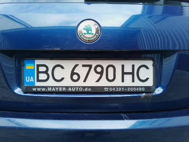 Синий Шкода Фабия, объемом двигателя 1.6 л и пробегом 208 тыс. км за 5400 $, фото 4 на Automoto.ua