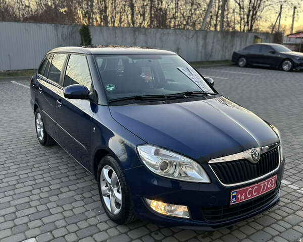 Синий Шкода Фабия, объемом двигателя 1.2 л и пробегом 182 тыс. км за 5850 $, фото 96 на Automoto.ua