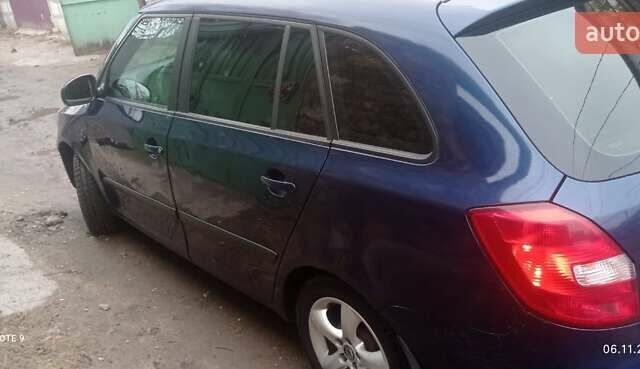 Синий Шкода Фабия, объемом двигателя 1.2 л и пробегом 250 тыс. км за 3400 $, фото 8 на Automoto.ua