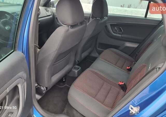 Синий Шкода Фабия, объемом двигателя 1.4 л и пробегом 222 тыс. км за 8100 $, фото 10 на Automoto.ua