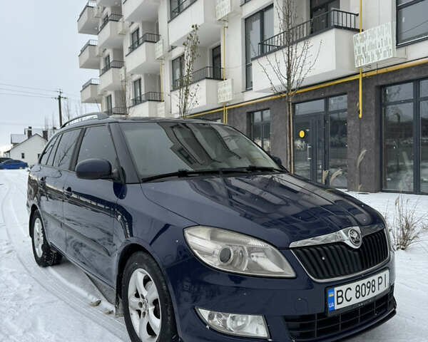 Синий Шкода Фабия, объемом двигателя 1.2 л и пробегом 255 тыс. км за 4350 $, фото 42 на Automoto.ua