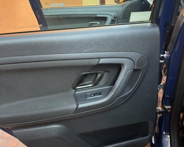 Синій Шкода Фабія, об'ємом двигуна 1.6 л та пробігом 214 тис. км за 5400 $, фото 26 на Automoto.ua