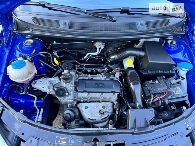 Синий Шкода Фабия, объемом двигателя 1.2 л и пробегом 143 тыс. км за 5499 $, фото 15 на Automoto.ua