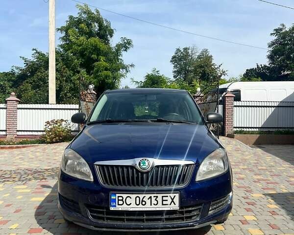 Синий Шкода Фабия, объемом двигателя 1.6 л и пробегом 258 тыс. км за 4799 $, фото 4 на Automoto.ua