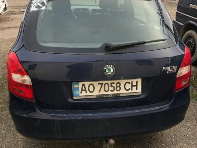 Синий Шкода Фабия, объемом двигателя 1.2 л и пробегом 290 тыс. км за 2850 $, фото 1 на Automoto.ua
