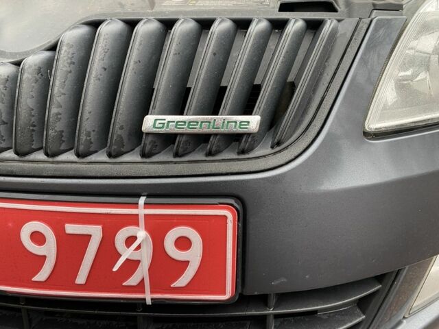 Синий Шкода Фабия, объемом двигателя 0 л и пробегом 185 тыс. км за 6000 $, фото 7 на Automoto.ua