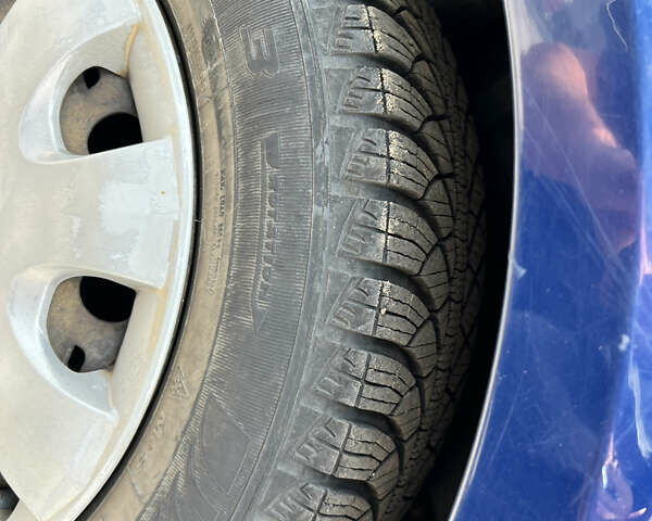 Синій Шкода Фабія, об'ємом двигуна 1.6 л та пробігом 260 тис. км за 4850 $, фото 11 на Automoto.ua