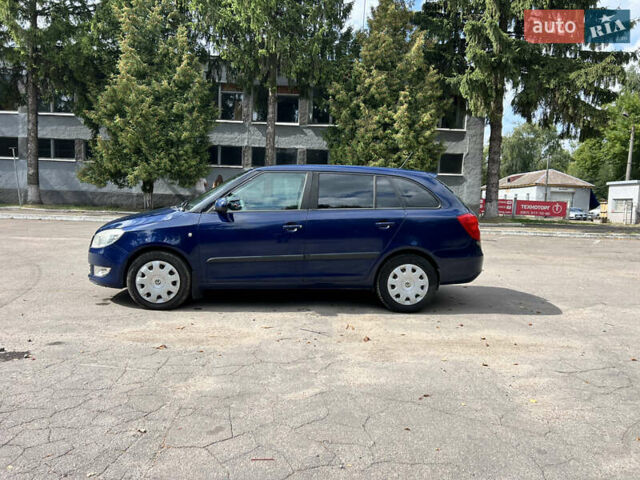 Синій Шкода Фабія, об'ємом двигуна 1.6 л та пробігом 260 тис. км за 4850 $, фото 8 на Automoto.ua