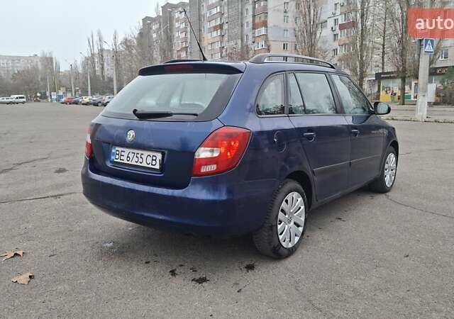 Синий Шкода Фабия, объемом двигателя 1.2 л и пробегом 212 тыс. км за 5000 $, фото 5 на Automoto.ua
