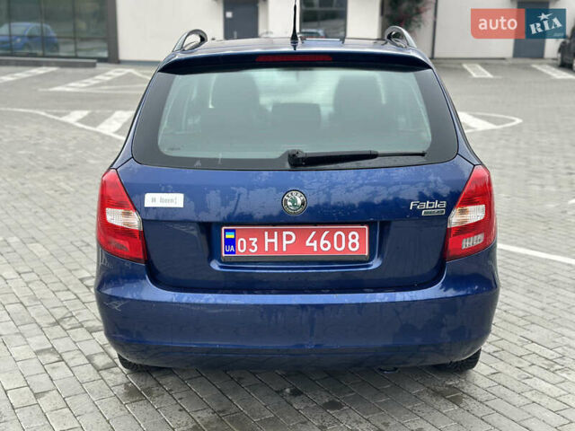 Синий Шкода Фабия, объемом двигателя 1.2 л и пробегом 232 тыс. км за 3999 $, фото 7 на Automoto.ua