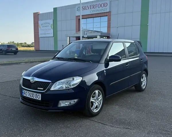 Синій Шкода Фабія, об'ємом двигуна 1.2 л та пробігом 0 тис. км за 5600 $, фото 1 на Automoto.ua