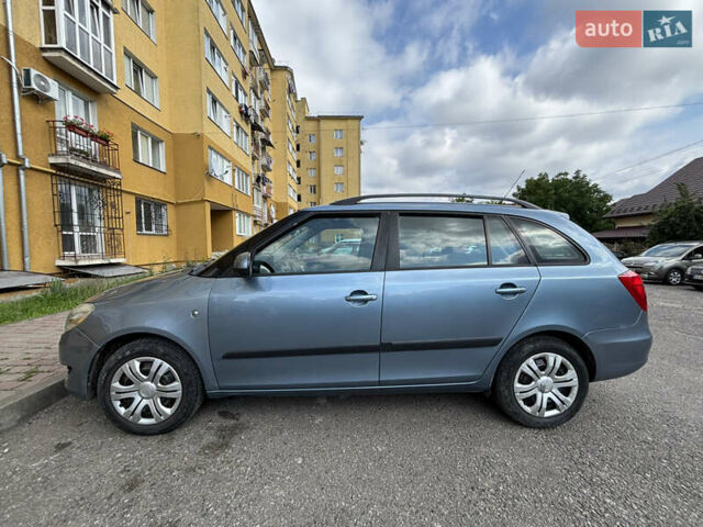 Синий Шкода Фабия, объемом двигателя 1.6 л и пробегом 205 тыс. км за 6200 $, фото 6 на Automoto.ua
