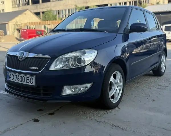 Синій Шкода Фабія, об'ємом двигуна 1.2 л та пробігом 0 тис. км за 5600 $, фото 5 на Automoto.ua