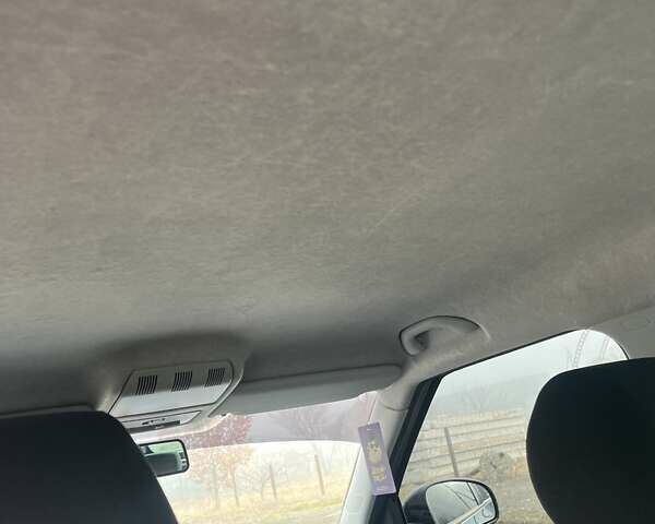 Синий Шкода Фабия, объемом двигателя 1.2 л и пробегом 260 тыс. км за 5550 $, фото 1 на Automoto.ua