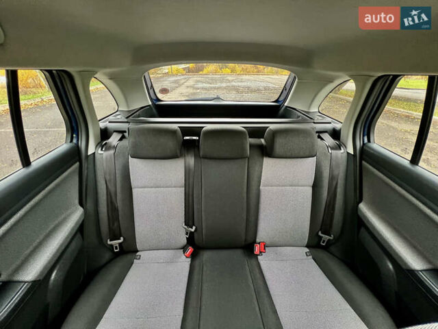 Шкода Фабия 2011 в Кривом Роге на Automoto.ua Синий Шкода Фабия, объемом двигателя 1.6 л и пробегом 216 тыс. км за 5999 $, фото 10 на Automoto.ua