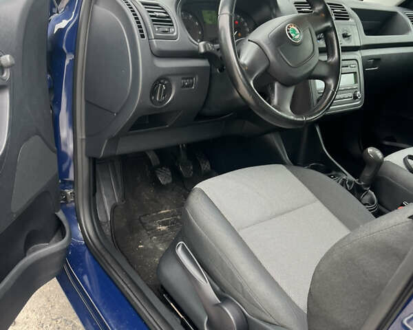 Шкода Фабія 2011 у Ахтырке на Automoto.ua Синій Шкода Фабія, об'ємом двигуна 1.4 л та пробігом 169 тис. км за 6300 $, фото 30 на Automoto.ua