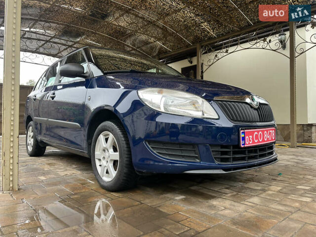 Шкода Фабія 2011 у Ахтырке на Automoto.ua Синій Шкода Фабія, об'ємом двигуна 1.4 л та пробігом 169 тис. км за 6300 $, фото 4 на Automoto.ua