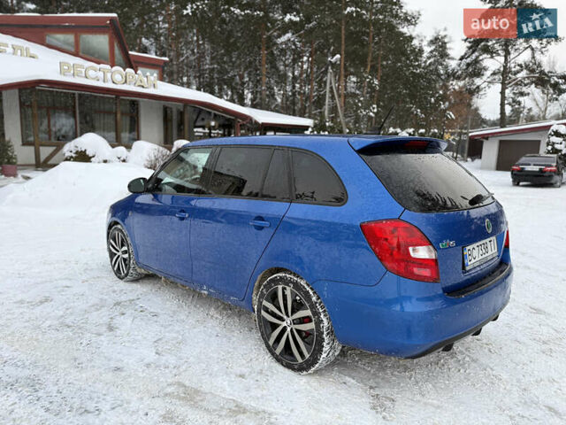 Синий Шкода Фабия, объемом двигателя 1.39 л и пробегом 237 тыс. км за 8450 $, фото 19 на Automoto.ua