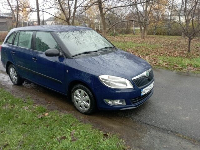 Синій Шкода Фабія, об'ємом двигуна 0 л та пробігом 222 тис. км за 4999 $, фото 3 на Automoto.ua