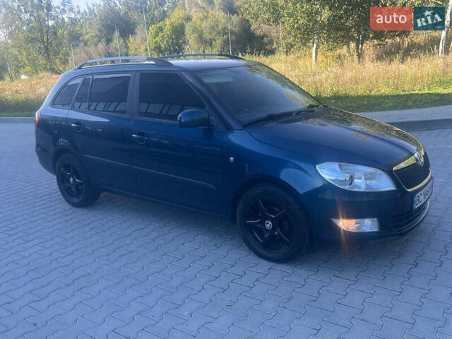 Шкода Фабия 2012 в Львове на Automoto.ua Синий Шкода Фабия, объемом двигателя 1.2 л и пробегом 255 тыс. км за 5200 $, фото 3 на Automoto.ua