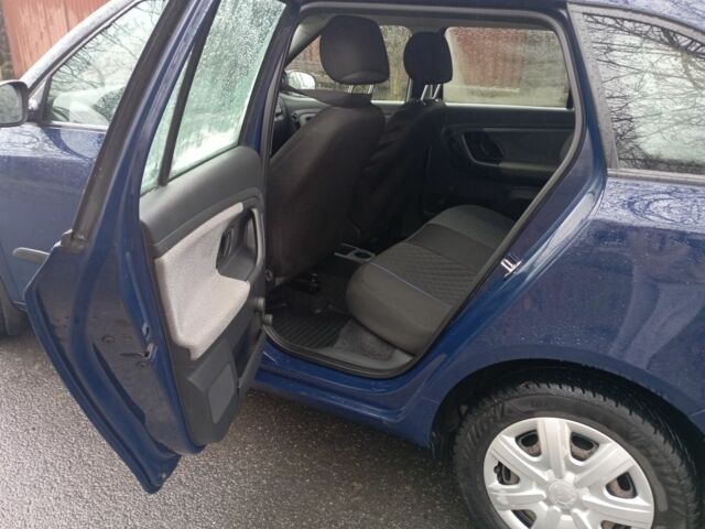 Синій Шкода Фабія, об'ємом двигуна 0 л та пробігом 222 тис. км за 4999 $, фото 1 на Automoto.ua