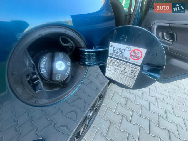 Шкода Фабия 2012 в Львове на Automoto.ua Синий Шкода Фабия, объемом двигателя 1.2 л и пробегом 255 тыс. км за 5200 $, фото 7 на Automoto.ua