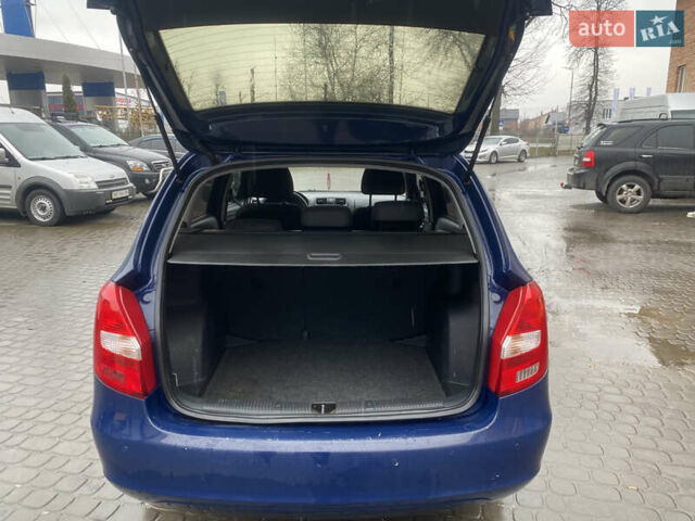 Синій Шкода Фабія, об'ємом двигуна 1.6 л та пробігом 553 тис. км за 4999 $, фото 6 на Automoto.ua