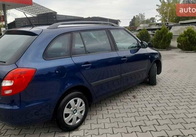 Синий Шкода Фабия, объемом двигателя 1.2 л и пробегом 180 тыс. км за 5850 $, фото 9 на Automoto.ua