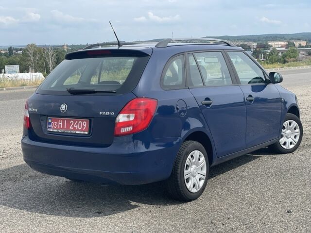 Синій Шкода Фабія, об'ємом двигуна 1.4 л та пробігом 201 тис. км за 5999 $, фото 7 на Automoto.ua