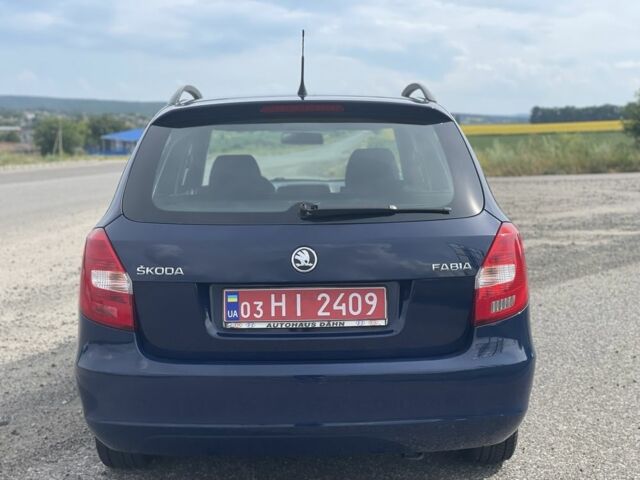 Синій Шкода Фабія, об'ємом двигуна 1.4 л та пробігом 201 тис. км за 5999 $, фото 3 на Automoto.ua