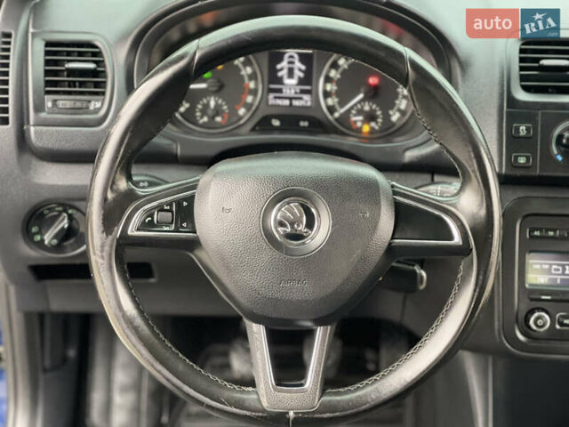 Синій Шкода Фабія, об'ємом двигуна 1.6 л та пробігом 317 тис. км за 5800 $, фото 13 на Automoto.ua