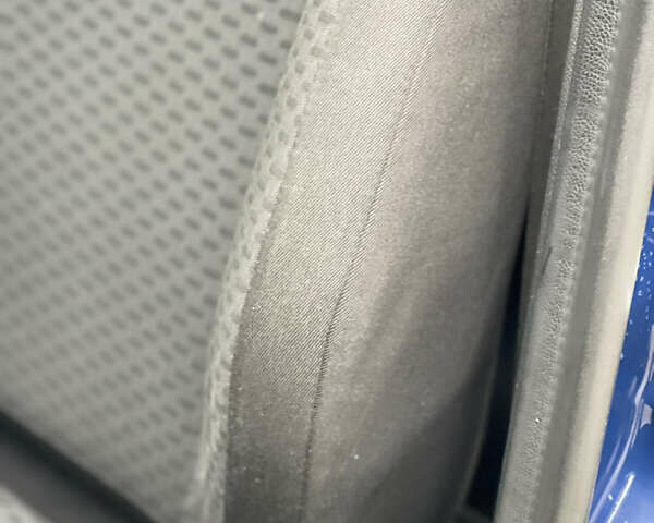 Синій Шкода Фабія, об'ємом двигуна 1.6 л та пробігом 317 тис. км за 5800 $, фото 11 на Automoto.ua