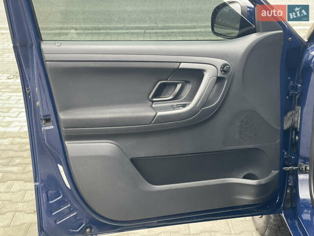 Синій Шкода Фабія, об'ємом двигуна 1.6 л та пробігом 317 тис. км за 5800 $, фото 15 на Automoto.ua