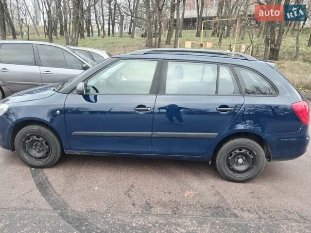 Синий Шкода Фабия, объемом двигателя 1.2 л и пробегом 133 тыс. км за 6200 $, фото 10 на Automoto.ua