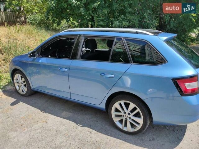 Синій Шкода Фабія, об'ємом двигуна 1.4 л та пробігом 189 тис. км за 8500 $, фото 4 на Automoto.ua
