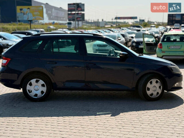 Синий Шкода Фабия, объемом двигателя 1.4 л и пробегом 230 тыс. км за 6800 $, фото 4 на Automoto.ua