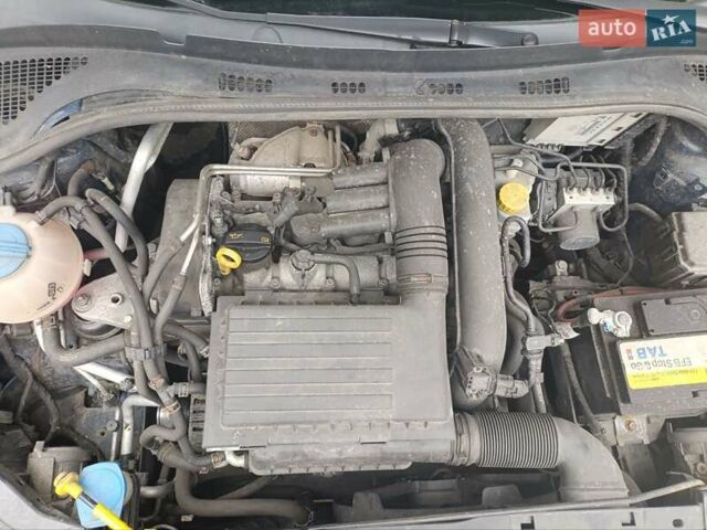 Синий Шкода Фабия, объемом двигателя 1.2 л и пробегом 128 тыс. км за 6999 $, фото 22 на Automoto.ua