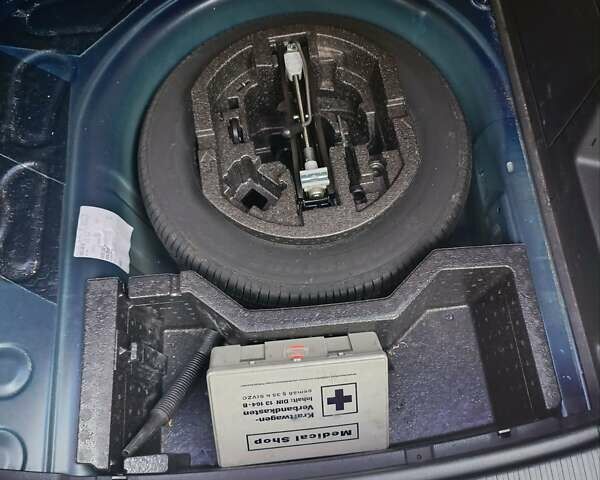 Синий Шкода Фабия, объемом двигателя 1.2 л и пробегом 128 тыс. км за 6999 $, фото 13 на Automoto.ua