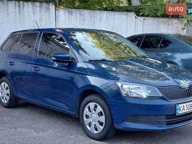 Синій Шкода Фабія, об'ємом двигуна 1.2 л та пробігом 198 тис. км за 6399 $, фото 2 на Automoto.ua