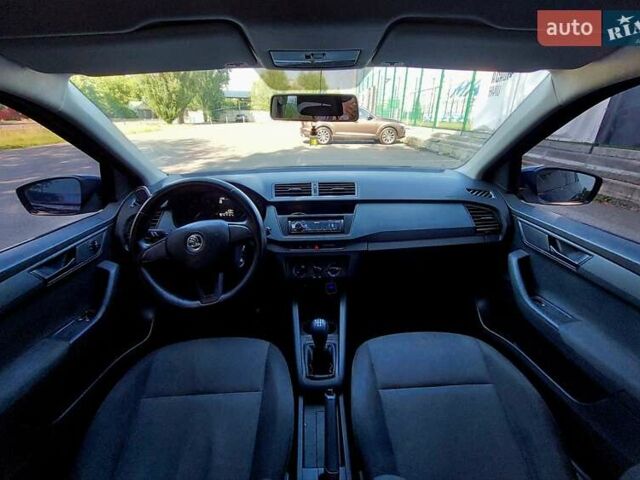 Синій Шкода Фабія, об'ємом двигуна 1.2 л та пробігом 198 тис. км за 6399 $, фото 19 на Automoto.ua