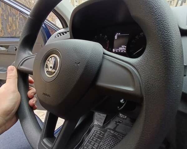 Синий Шкода Фабия, объемом двигателя 1.2 л и пробегом 128 тыс. км за 6999 $, фото 15 на Automoto.ua