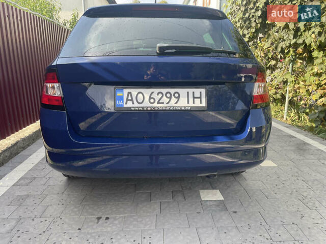 Синій Шкода Фабія, об'ємом двигуна 1.42 л та пробігом 316 тис. км за 7500 $, фото 4 на Automoto.ua