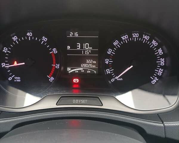 Синий Шкода Фабия, объемом двигателя 1.2 л и пробегом 128 тыс. км за 6999 $, фото 19 на Automoto.ua