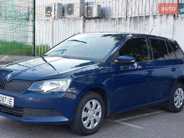 Синій Шкода Фабія, об'ємом двигуна 1.2 л та пробігом 198 тис. км за 6399 $, фото 1 на Automoto.ua