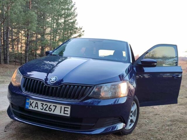 Синий Шкода Фабия, объемом двигателя 1.2 л и пробегом 189 тыс. км за 6650 $, фото 3 на Automoto.ua