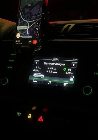 Синий Шкода Фабия, объемом двигателя 1 л и пробегом 140 тыс. км за 8400 $, фото 32 на Automoto.ua