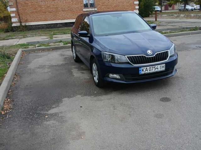 Синій Шкода Фабія, об'ємом двигуна 1 л та пробігом 137 тис. км за 7000 $, фото 1 на Automoto.ua