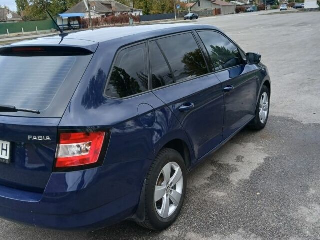 Синій Шкода Фабія, об'ємом двигуна 1 л та пробігом 137 тис. км за 7000 $, фото 7 на Automoto.ua