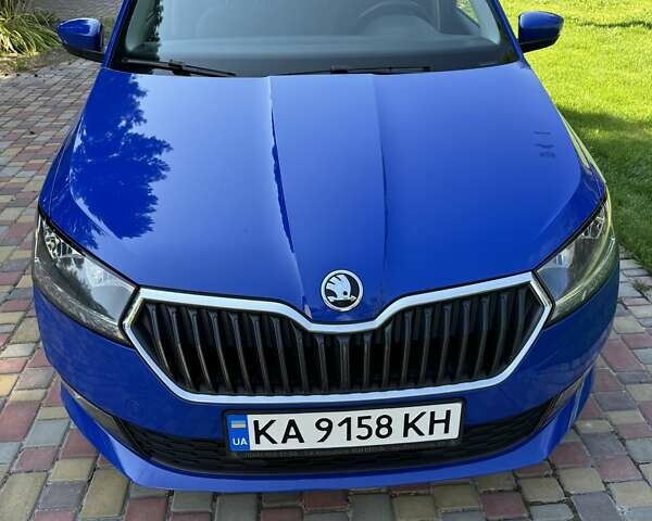 Синий Шкода Фабия, объемом двигателя 1 л и пробегом 69 тыс. км за 9200 $, фото 3 на Automoto.ua
